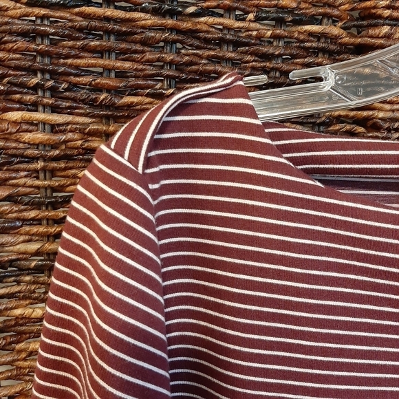 Duluth Trading Co. Dress Women's XL Maroon Ponte Pro Striped Knee Length Pockets - Picture 4 of 7